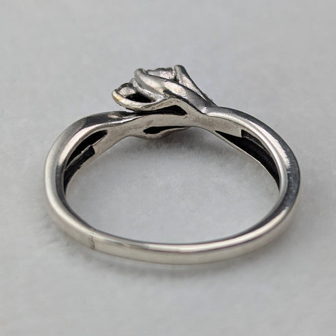 British vintage jewelry zirconia sterling silver ring (size 9)